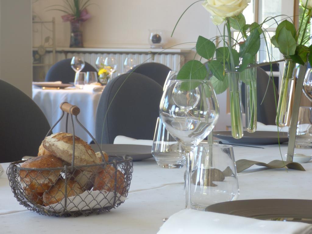 Auberge De L'Abbaye-Logis Hotel Restaurant Hambye 외부 사진